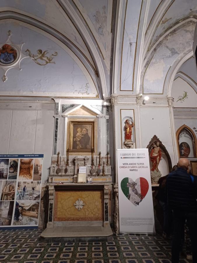 Home In Love: Vicoletto Dei Presepi Naples Extérieur photo